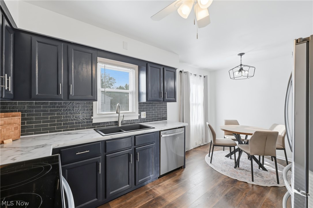 95 Westview Avenue Hubbard OH 44425