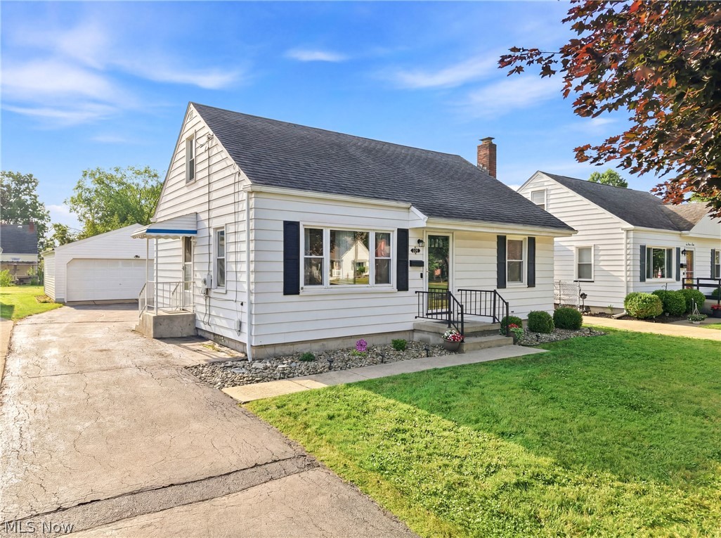95 Westview Avenue Hubbard OH 44425