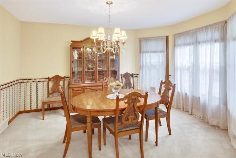213 Crestland Avenue NW North Canton OH 44720