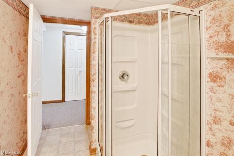 213 Crestland Avenue NW North Canton OH 44720
