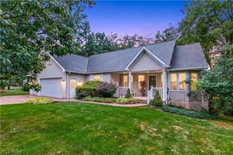 213 Crestland Avenue NW North Canton OH 44720
