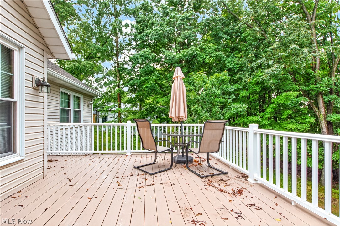 213 Crestland Avenue NW North Canton OH 44720