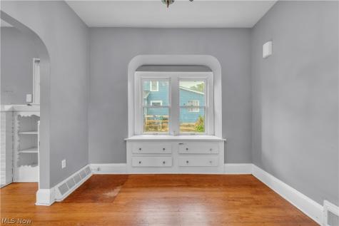 618 Keller Street Barberton OH 44203