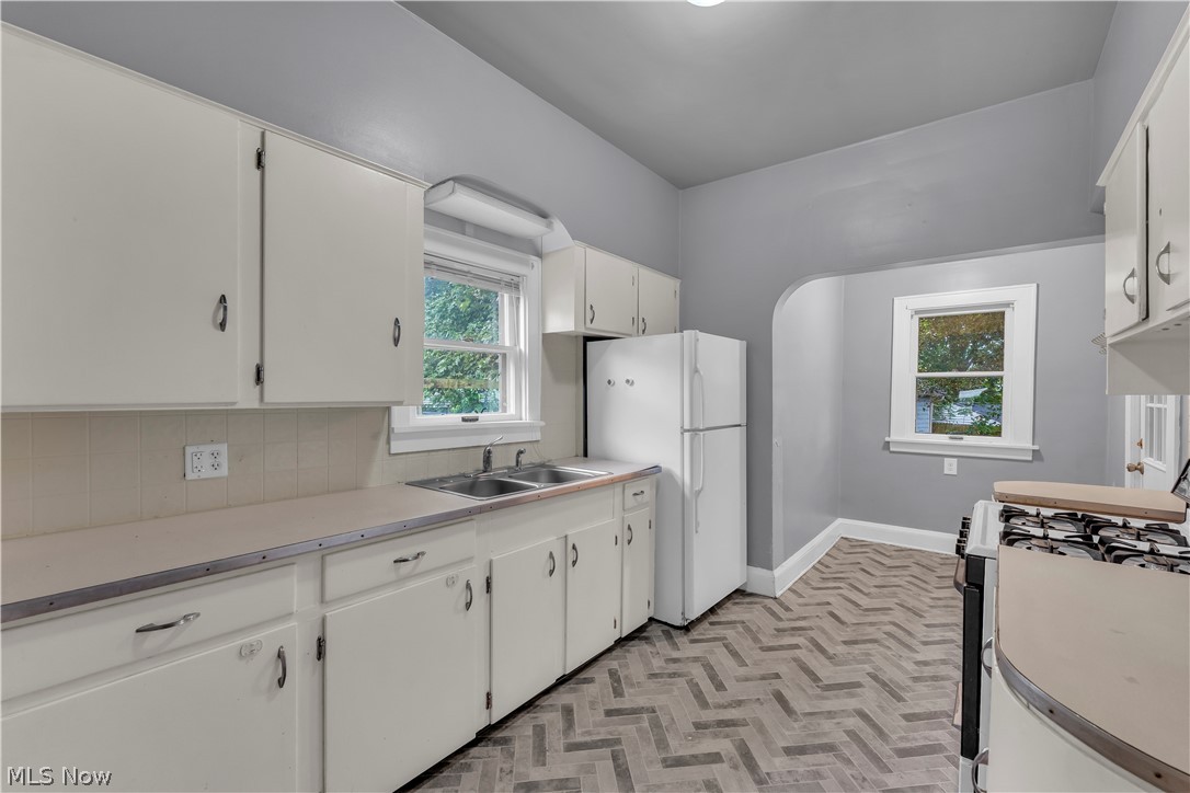 618 Keller Street Barberton OH 44203