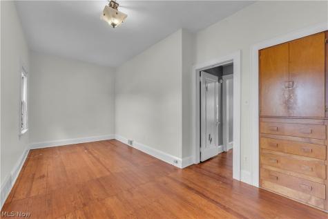 618 Keller Street Barberton OH 44203