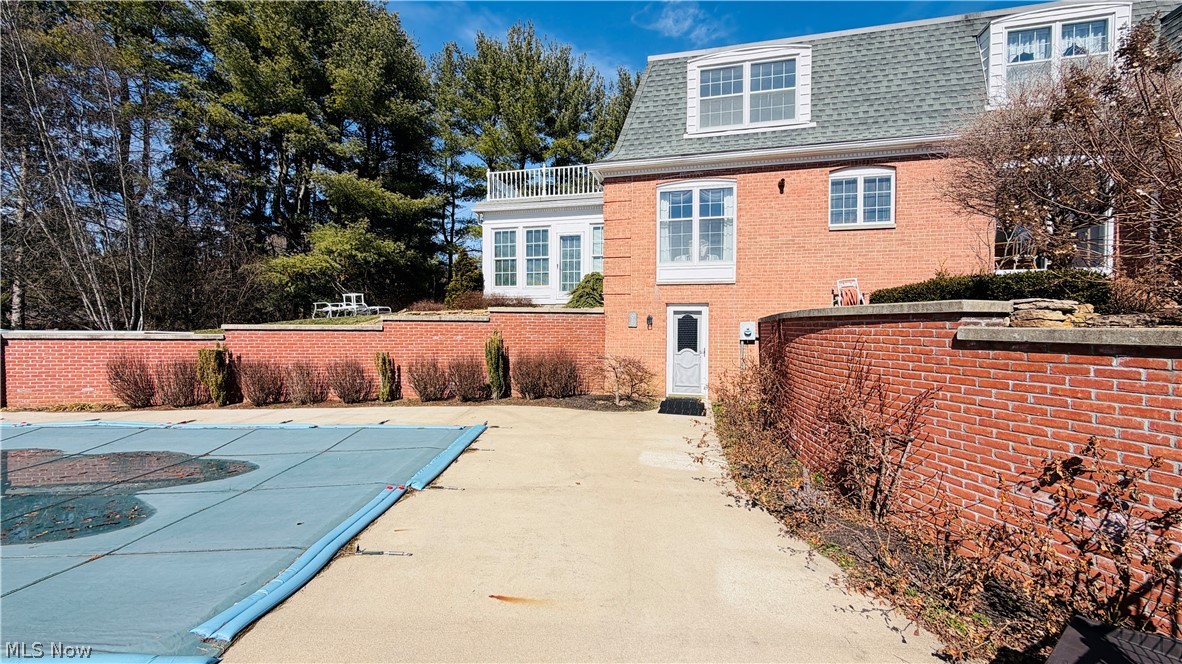 2950 Ash Meadows Boulevard Zanesville OH 43701