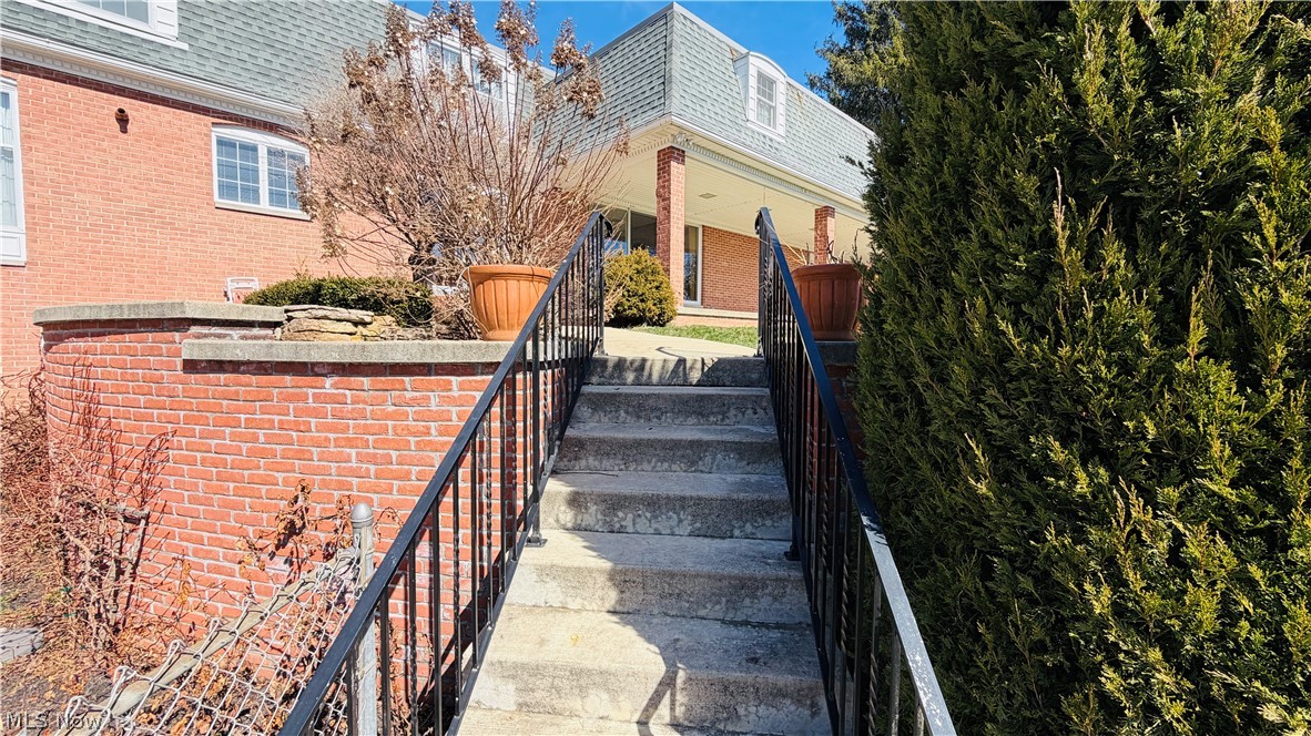 2950 Ash Meadows Boulevard Zanesville OH 43701