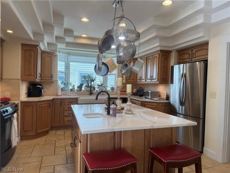 517 3rd Street Marietta OH 45750