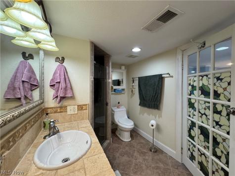 517 3rd Street Marietta OH 45750