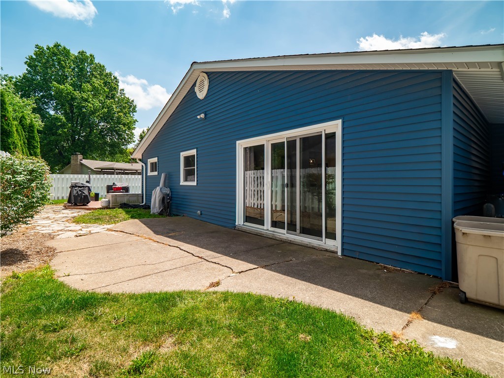 557 Crossbrook Drive Berea OH 44017