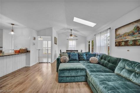 318 Sandpiper Avenue Elyria OH 44035