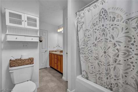318 Sandpiper Avenue Elyria OH 44035
