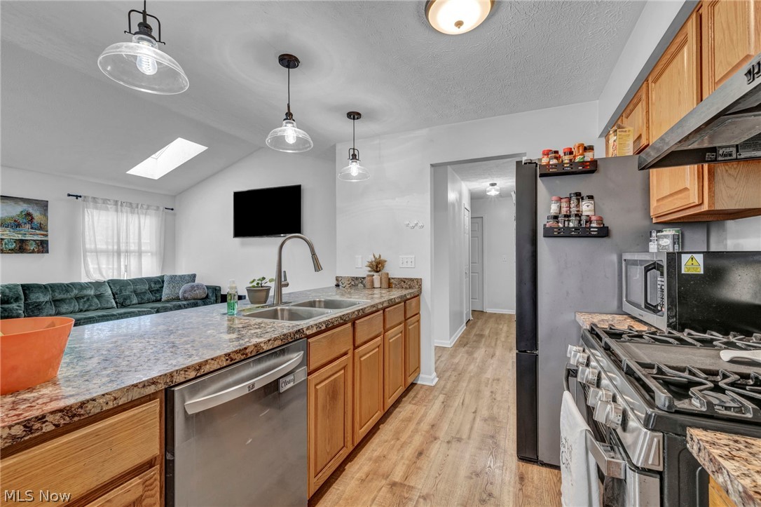 318 Sandpiper Avenue Elyria OH 44035