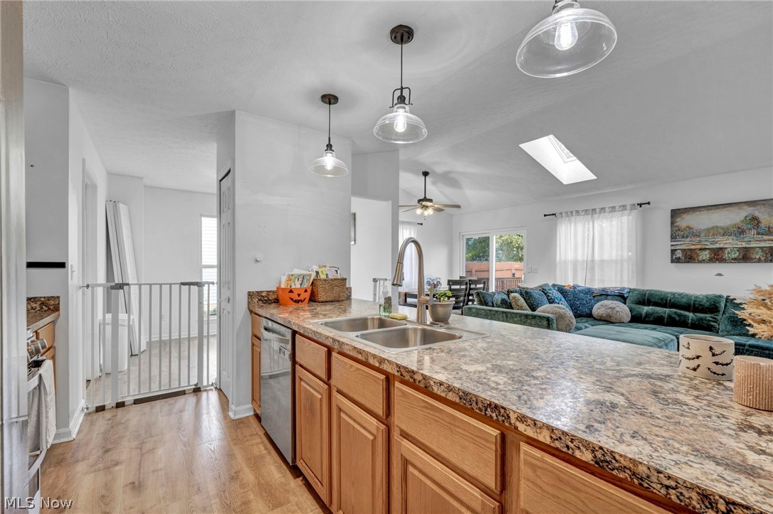 318 Sandpiper Avenue Elyria OH 44035