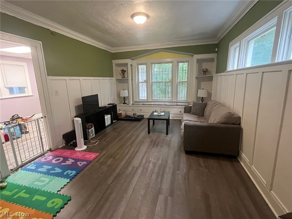 1101 Carlyon Road East Cleveland OH 44112