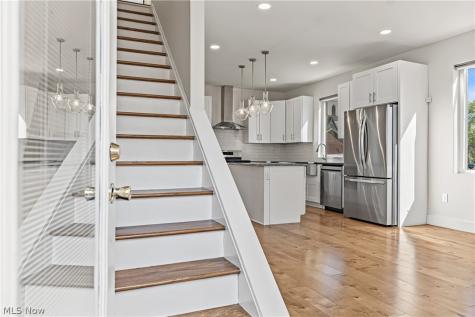 4210 Peach Court Cleveland OH 44113