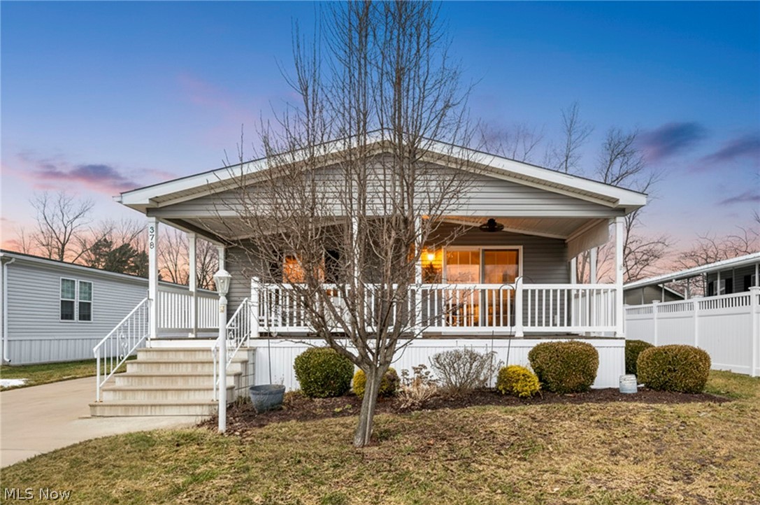 378 Pin Oak Elyria OH 44035