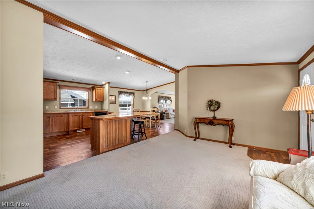 378 Pin Oak Elyria OH 44035