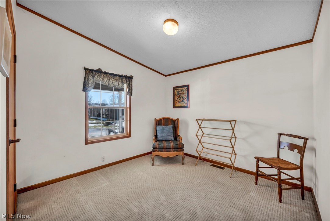 378 Pin Oak Elyria OH 44035