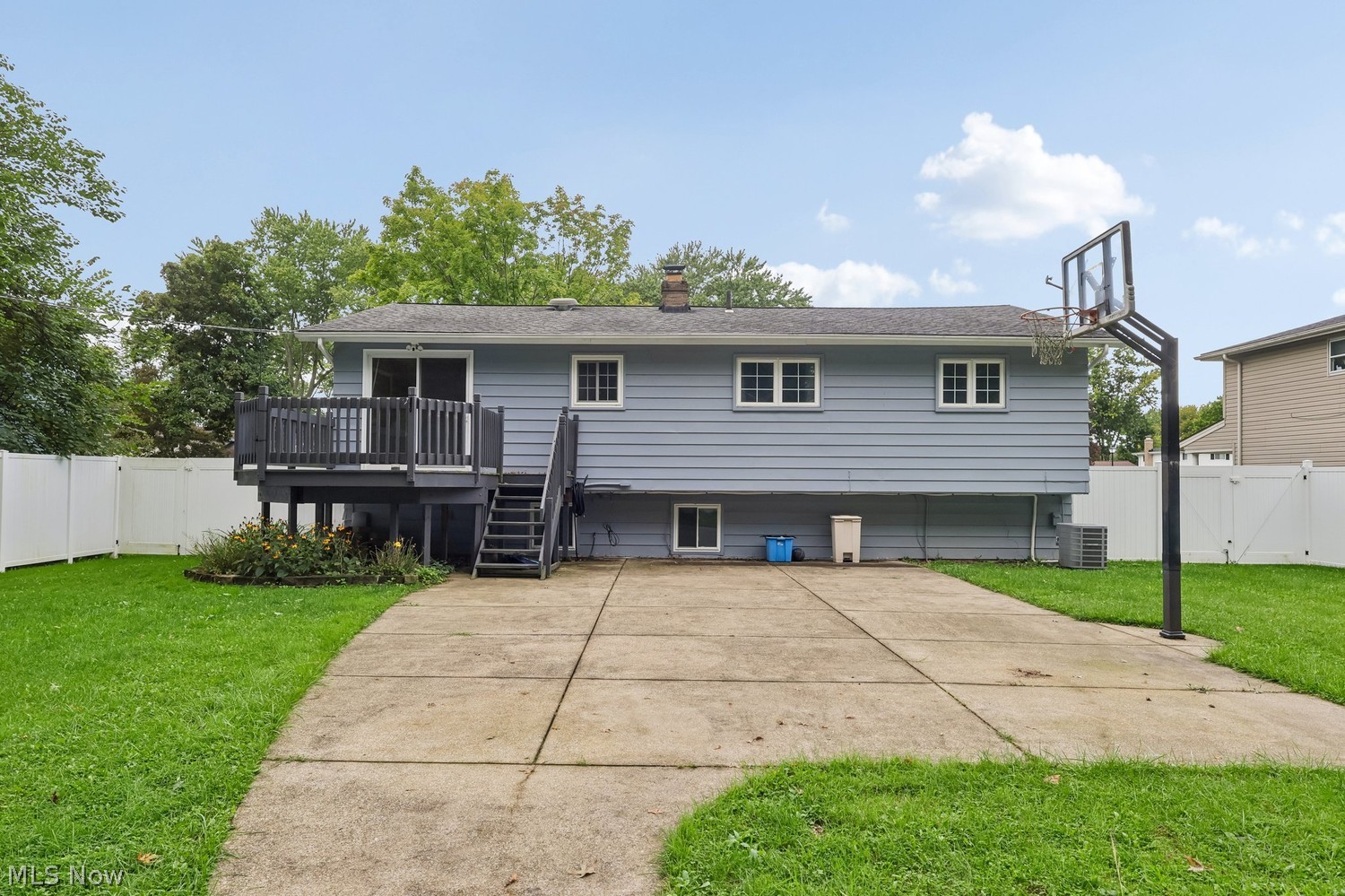 5897 Forest Ridge Drive North Olmsted OH 44070