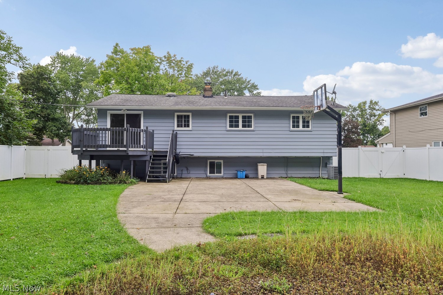 5897 Forest Ridge Drive North Olmsted OH 44070