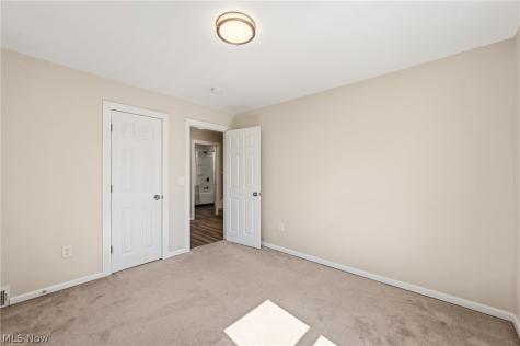 2164 11th Street SW Akron OH 44314