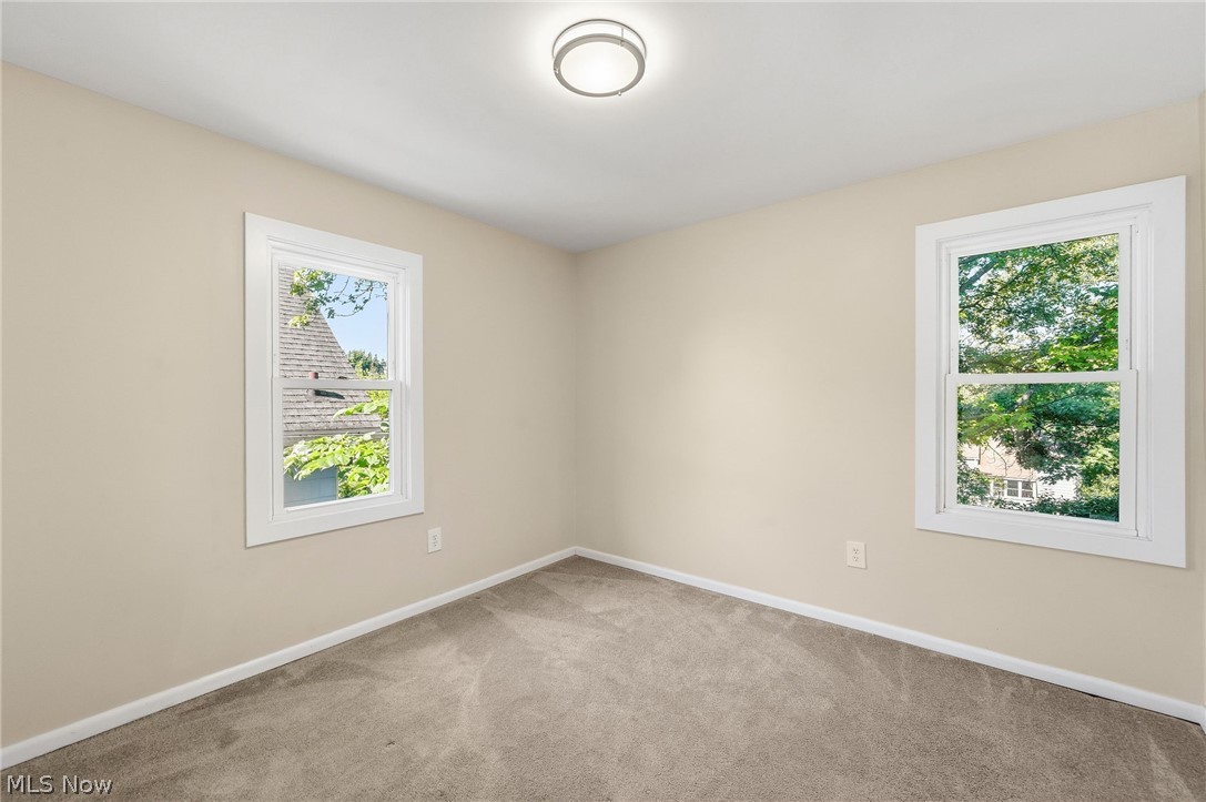 2164 11th Street SW Akron OH 44314
