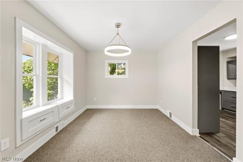 2164 11th Street SW Akron OH 44314