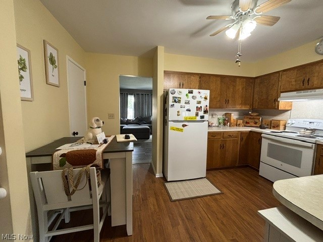 224 E Slingluff Avenue Dover OH 44622