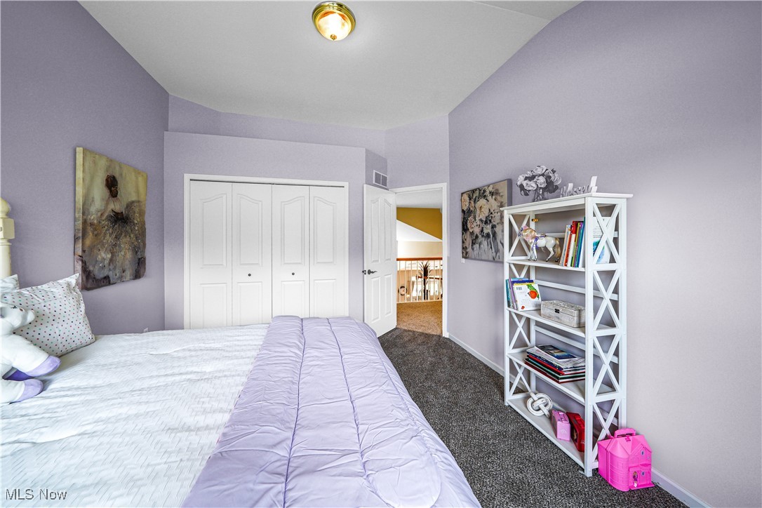 1005 W Parkway Boulevard Aurora OH 44202