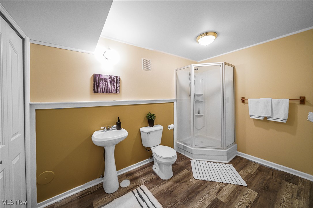 1005 W Parkway Boulevard Aurora OH 44202