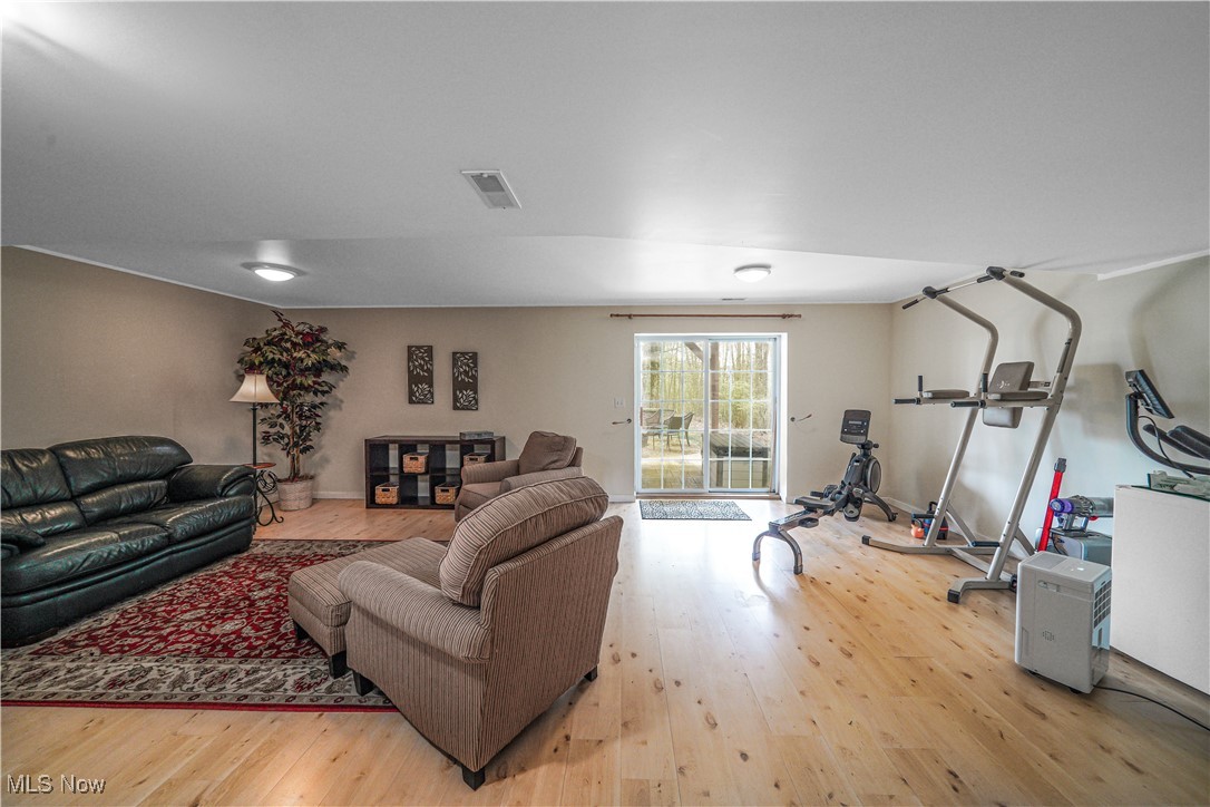 1005 W Parkway Boulevard Aurora OH 44202