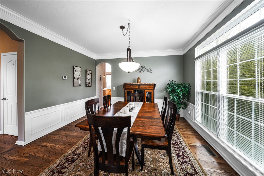 1005 W Parkway Boulevard Aurora OH 44202