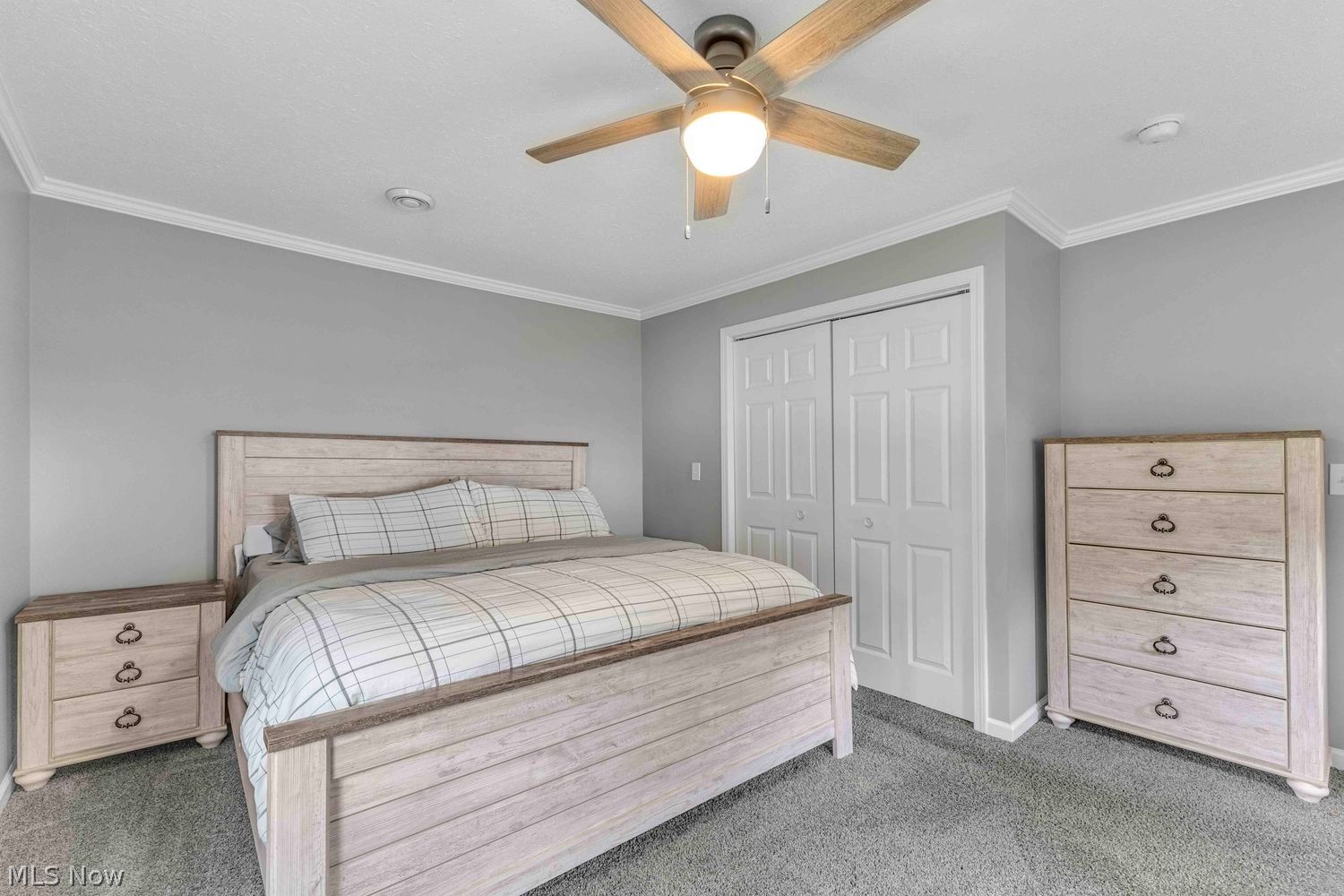 4951 E Lake Road Sheffield Lake OH 44054