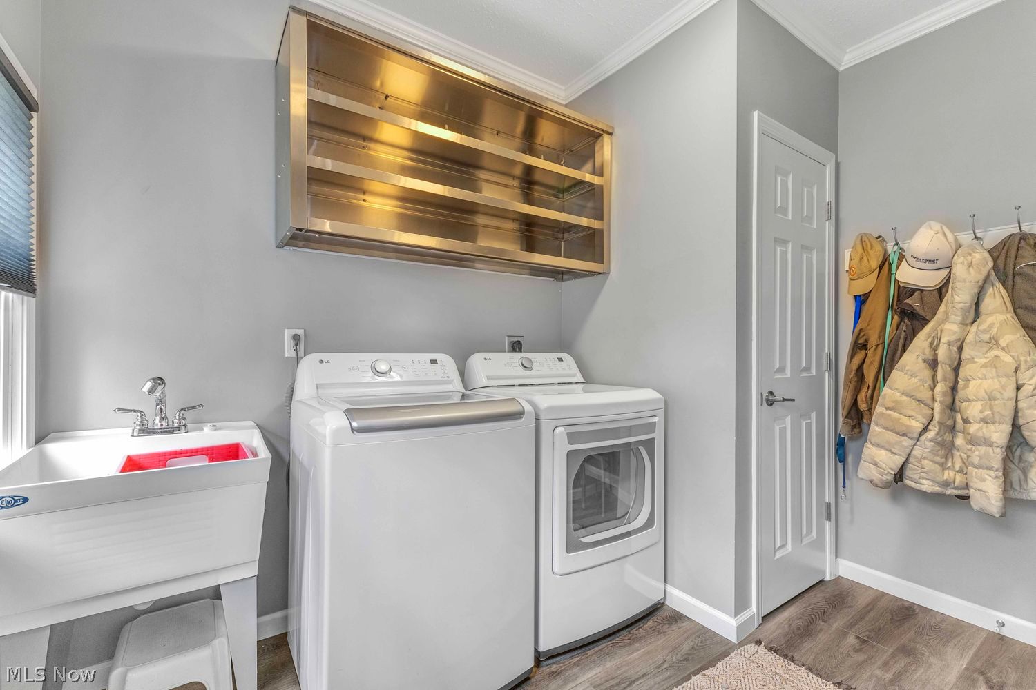 4951 E Lake Road Sheffield Lake OH 44054