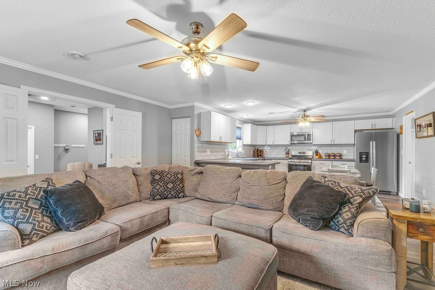 4951 E Lake Road Sheffield Lake OH 44054