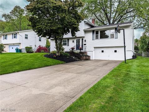9386 Gettysburg Drive Twinsburg OH 44087