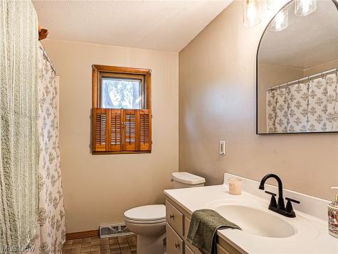9386 Gettysburg Drive Twinsburg OH 44087