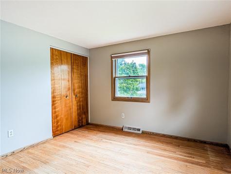 9386 Gettysburg Drive Twinsburg OH 44087