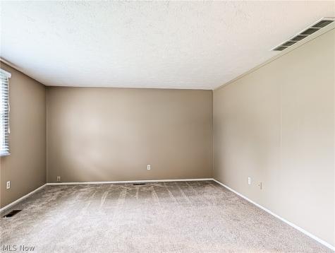 9386 Gettysburg Drive Twinsburg OH 44087