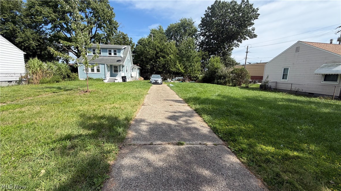 4711 W 147th Street Cleveland OH 44135