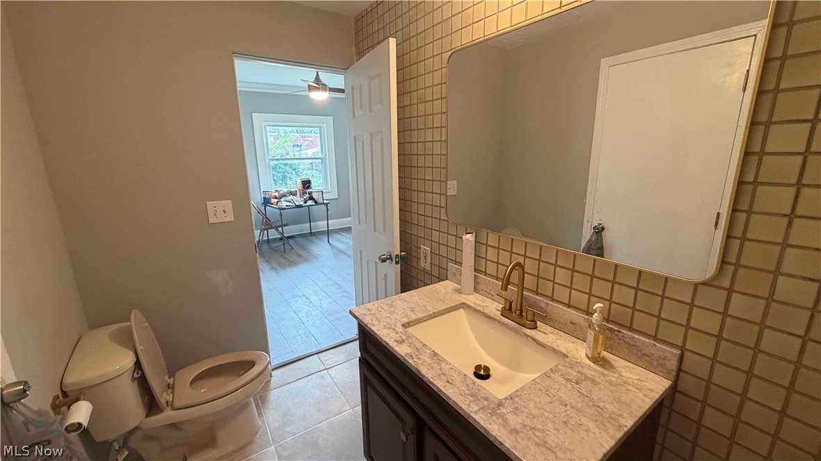 4711 W 147th Street Cleveland OH 44135