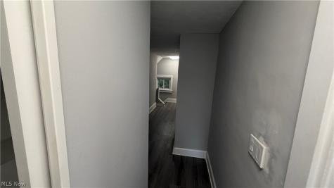 4711 W 147th Street Cleveland OH 44135