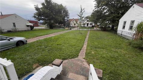 4711 W 147th Street Cleveland OH 44135