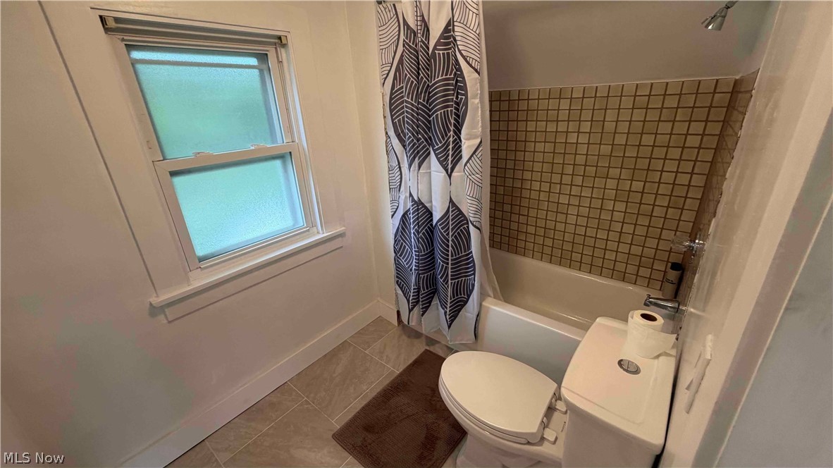 4711 W 147th Street Cleveland OH 44135
