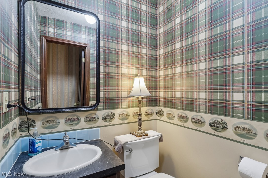 3329 S Maple Lane Ashtabula OH 44004