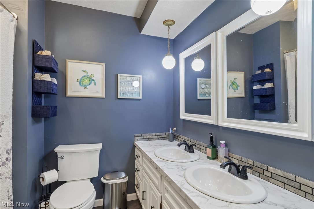 3329 S Maple Lane Ashtabula OH 44004