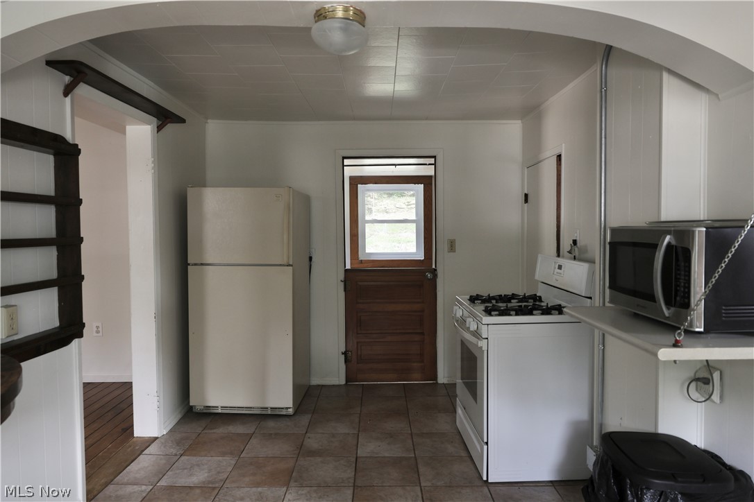 733 Critchfield Street Millersburg OH 44654