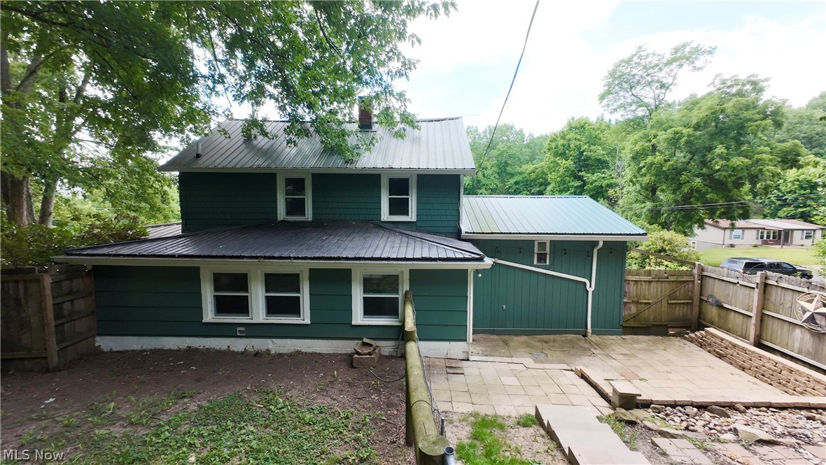733 Critchfield Street Millersburg OH 44654
