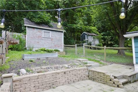 733 Critchfield Street Millersburg OH 44654